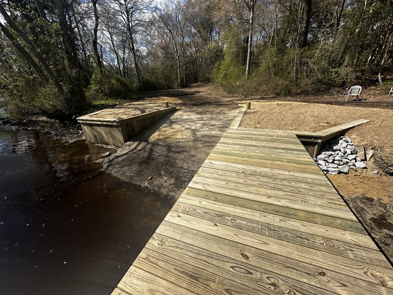 Boat ramp pier by Hastings Marine Construction